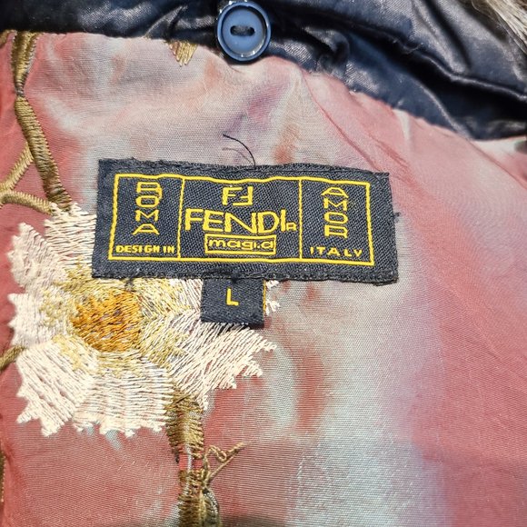 STUNNING FENDI WOMEN'S COAT WITH FOX FUR DETACHABLE COLLAR SIZE: L - Picture 14 of 16